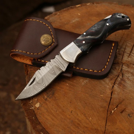 Hunting Folding Knife with Leather Cover (Damascus Steel Blade / Resin Handle )