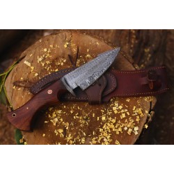 Bobcat Hunting Dagger in Damascus Steel And Wood Handle | With Leather Cover | (Total length 10.3 inches)
