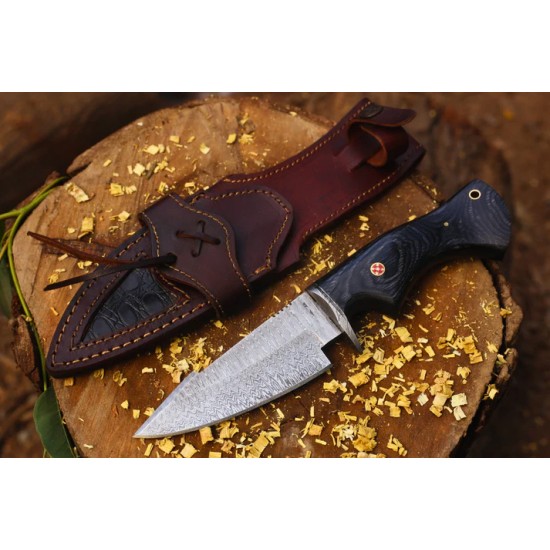 Damascus Bobcat Hunting Dagger with Colored Wood (Total length 10.3 inches) with Leather Cover