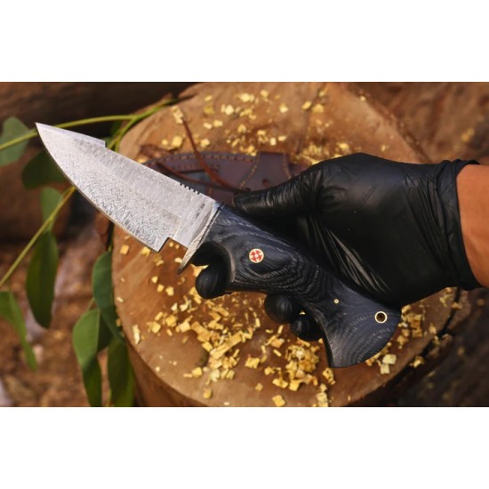 Damascus Bobcat Hunting Dagger with Colored Wood (Total length 10.3 inches) with Leather Cover