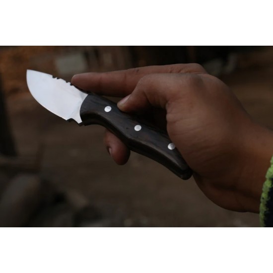 Premium Hunting Dagger ( Blade J2- Handle Wenge wood 6 Gauge Engraved ) With Leather Cover