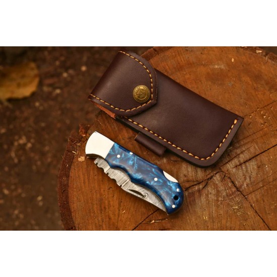 Hunting Folding Knife with Leather Cover (Damascus Steel Blade / Resin Handle )